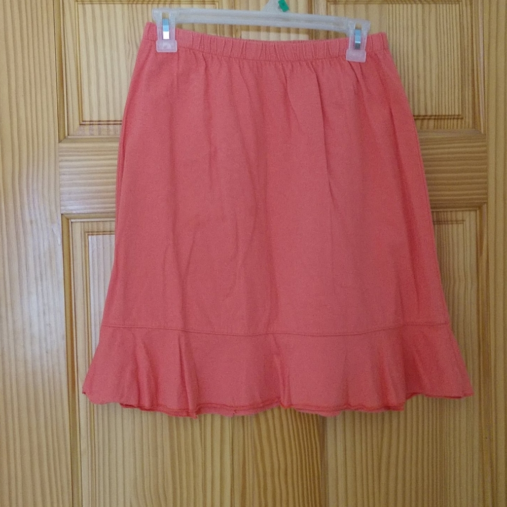 Ladies ICANTOO skirt, size small